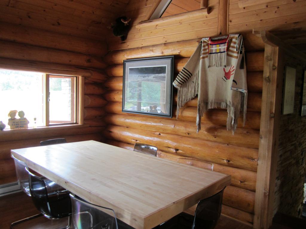 Ldr Lodge - Last Dollar Ranch Smithers Rom bilde
