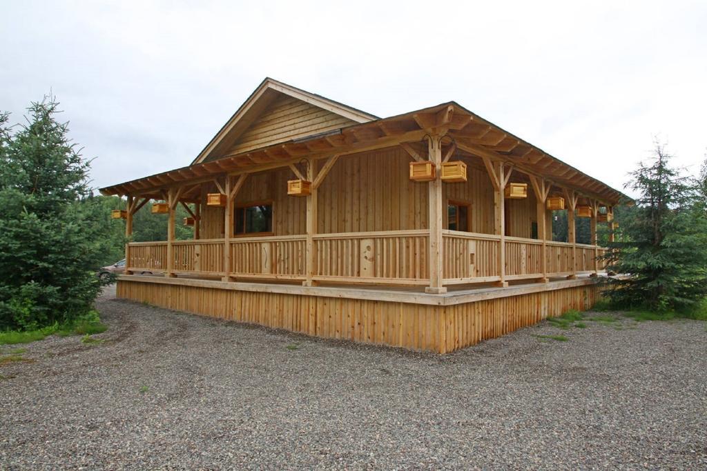 Ldr Lodge - Last Dollar Ranch Smithers Eksteriør bilde